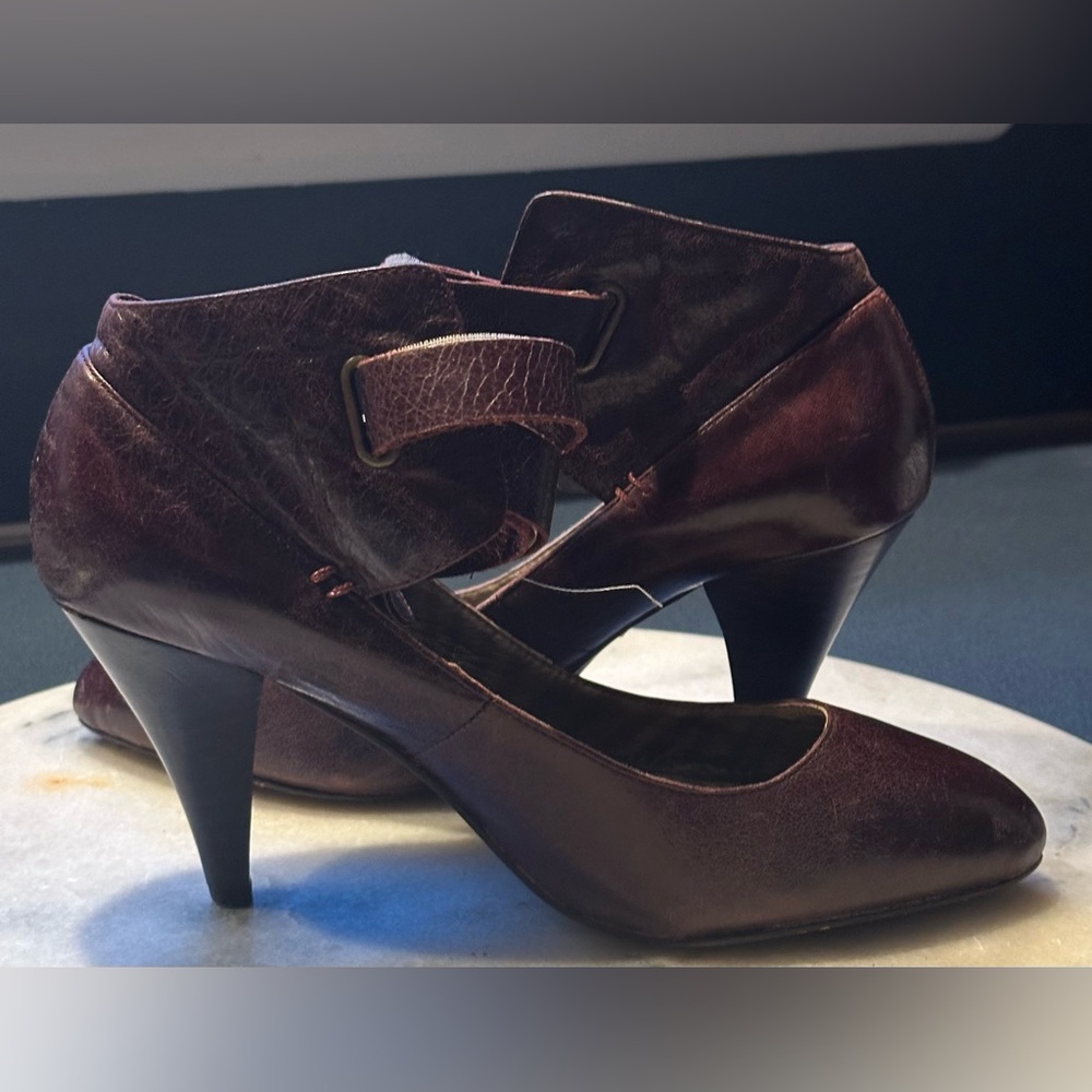 Anthropologie+Farylrobin Leather Burgundy Mary Jane Ankle Cuff 3.5 Heels Sz 7.